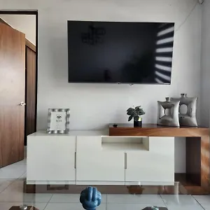 Departamento Nuevo Y Centrico Con Ambiente Familiar En Apartment